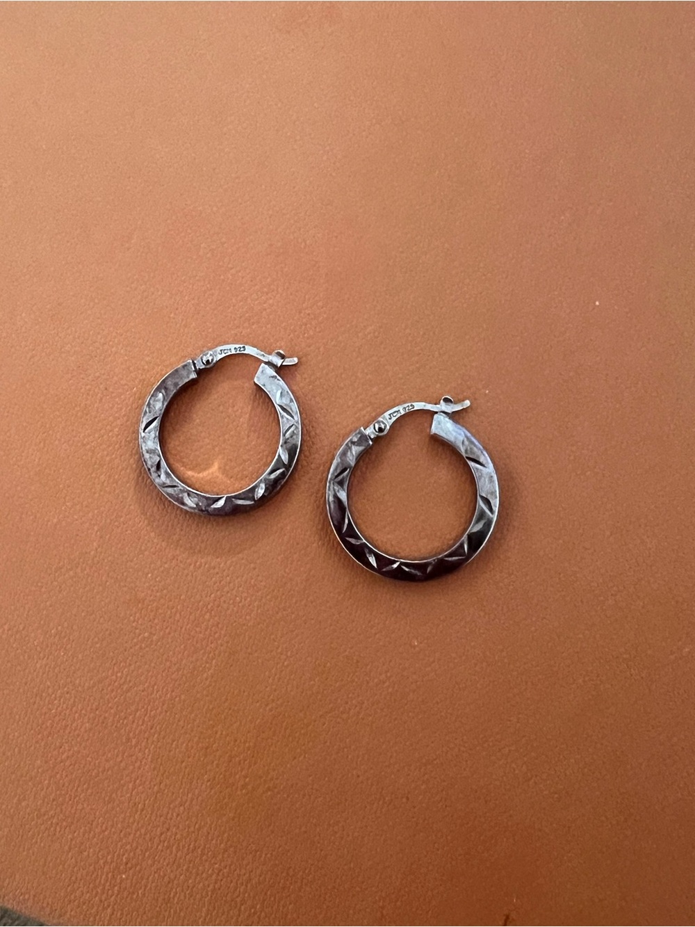 Textured Rosegold Hoop Earrings